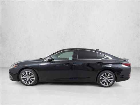 Used 2021 Lexus ES 300h w/ Premium Package image 2