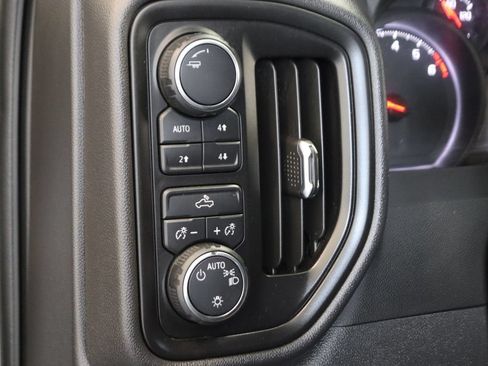 Used 2024 Chevrolet Silverado 1500 Custom Trail Boss AWD/4WD image 21