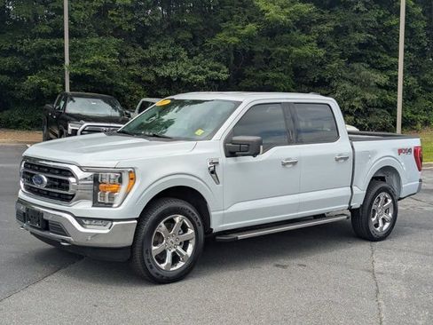 Used 2021 Ford F150 XLT w/ Equipment Group 302A High AWD/4WD image 3