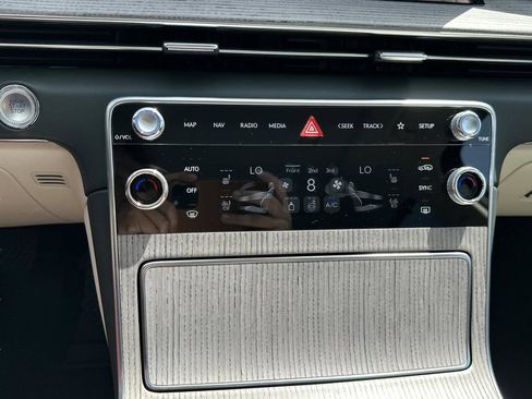 New 2026 Genesis GV80 2.5T Prestige AWD/4WD image 19