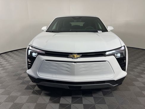 New 2026 Chevrolet Blazer EV LT image 7