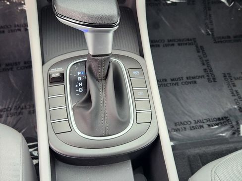 New 2026 Hyundai Kona SE image 24