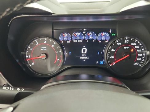 Used 2020 Chevrolet Camaro SS RWD image 37