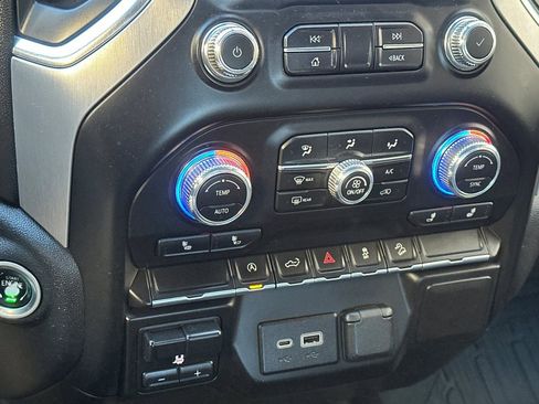 Used 2021 GMC Sierra 1500 Elevation image 22