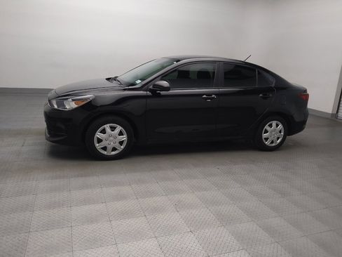 Used 2022 Kia Rio S image 2
