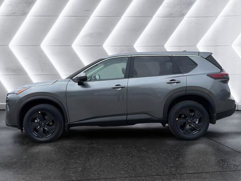 New 2026 Nissan Rogue SV image 5