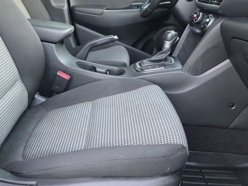 Used 2021 Hyundai Kona SEL w/ Cargo Package image 20