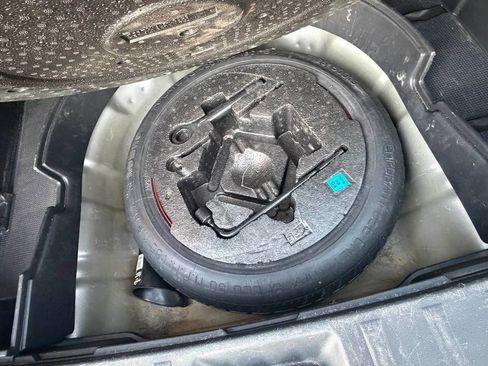 Used 2010 Hyundai Elantra SE w/ Popular Equipment Pkg 2 image 26