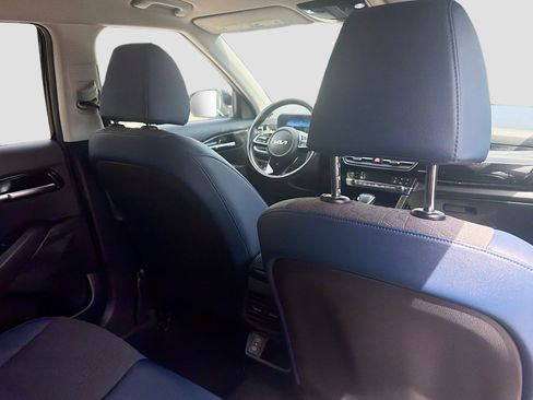 Used 2024 Kia Seltos S FWD image 30