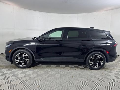 Used 2024 Lincoln Nautilus Premier w/ Jet Appearance Package AWD/4WD image 7