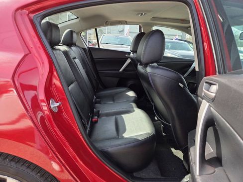 Used 2011 MAZDA MAZDA3 s Grand Touring image 14