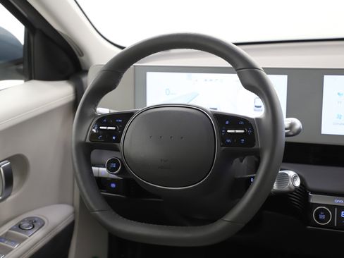 Certified 2023 Hyundai Ioniq 5 SEL image 14