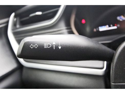 Used 2025 Jeep Grand Cherokee Altitude AWD/4WD image 15