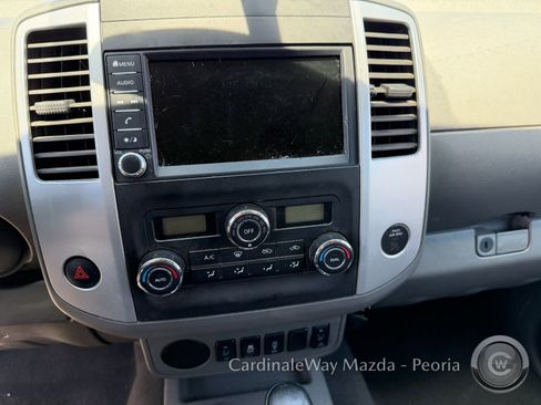 Used 2020 Nissan Frontier SV RWD image 13