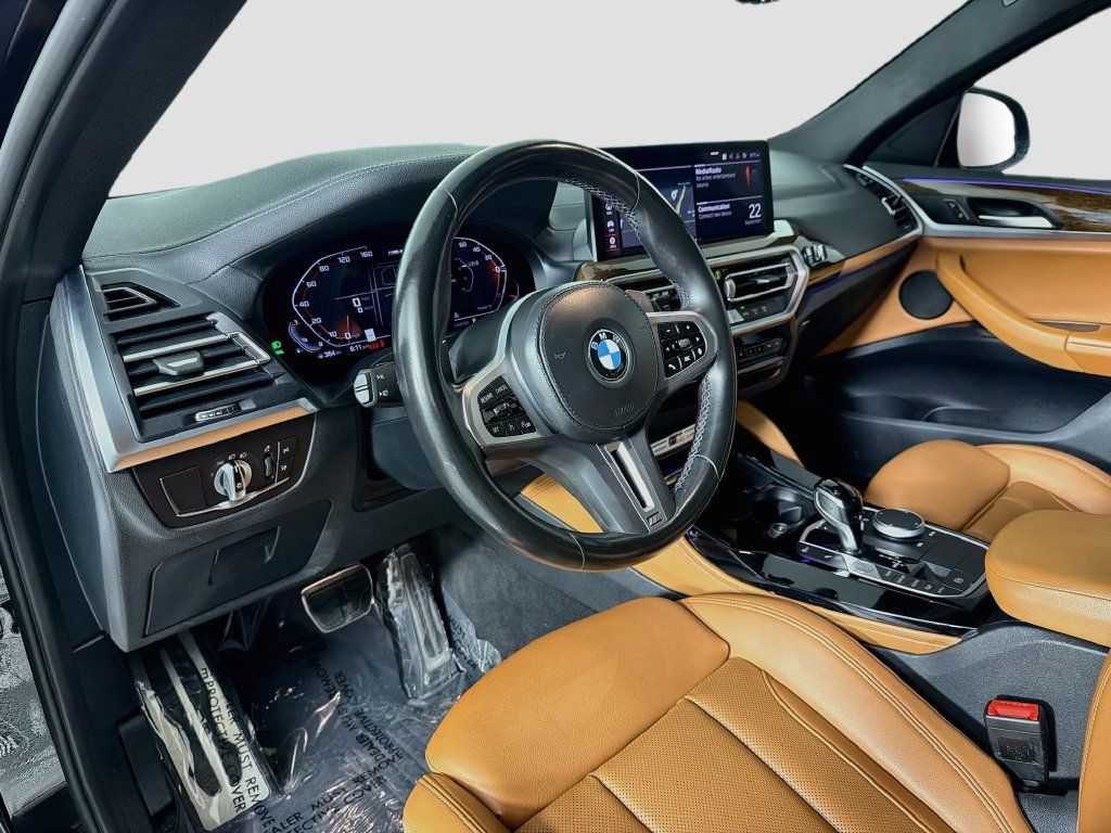 Used 2023 BMW X4 M40i AWD/4WD image 9