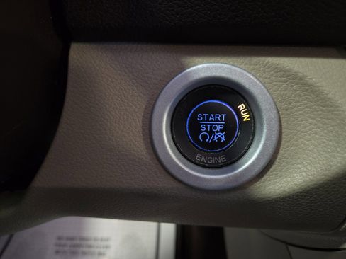 Used 2013 RAM 1500 Laramie Longhorn w/ Convenience Group AWD/4WD image 17