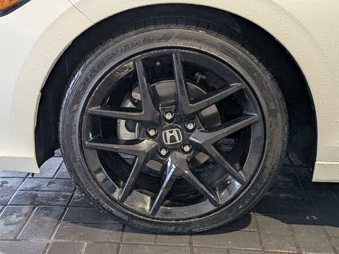 Certified 2024 Honda Civic Sport image 13