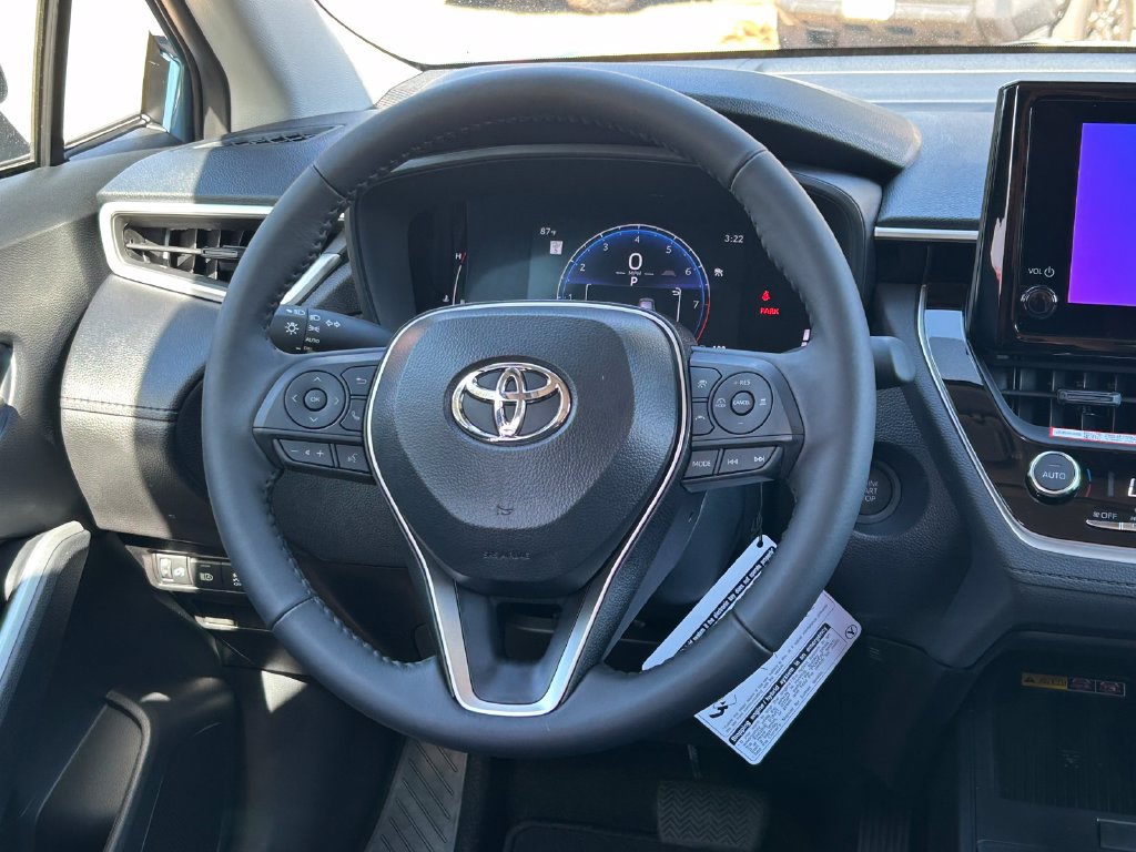New 2026 Toyota Corolla Cross LE w/ Moonroof Package FWD image 36