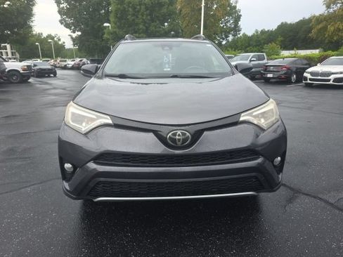 Used 2018 Toyota RAV4 SE w/ Power Extra Value Package AWD/4WD image 2