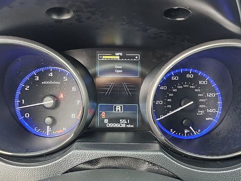 Used 2018 Subaru Outback 2.5i Premium image 37