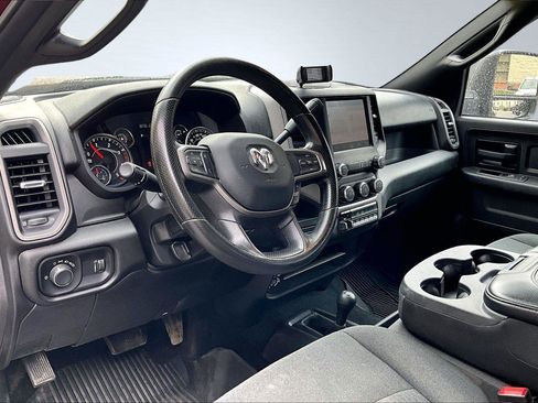 Used 2024 RAM 3500 Tradesman w/ Chrome Appearance Group image 14