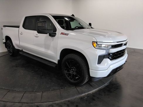 Used 2024 Chevrolet Silverado 1500 RST w/ Convenience Package II image 4