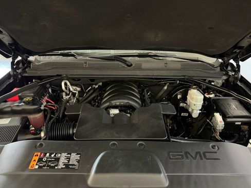 Used 2020 GMC Yukon XL Denali w/ Denali Ultimate Package RWD image 39