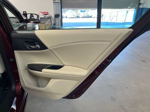 Used 2014 Honda Accord EX-L image 15
