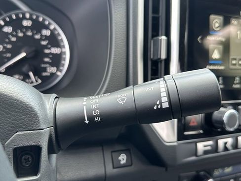 New 2025 Nissan Frontier SV w/ SV Convenience Package RWD image 18