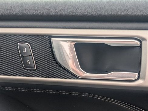 Used 2024 Ford Explorer XLT w/ Equipment Group 202A image 35