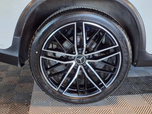 Used 2022 Mercedes-Benz GLC 43 AMG 4MATIC image 8