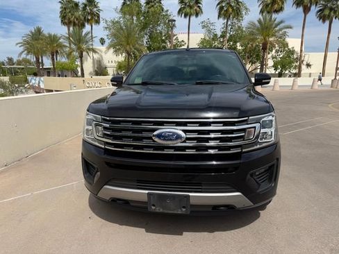 Used 2018 Ford Expedition Max XLT w/ Equipment Group 202A image 4