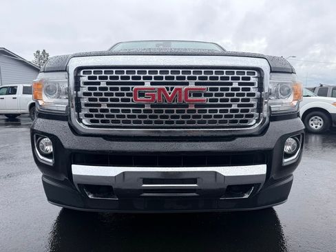 Used 2017 GMC Canyon Denali image 8