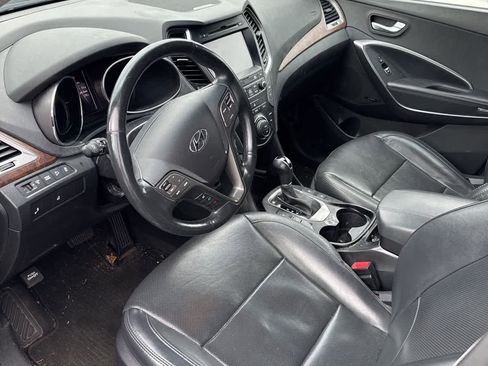 Used 2018 Hyundai Santa Fe Sport image 2