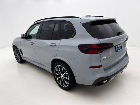 Used 2026 BMW X5 xDrive40i w/ M Sport Package AWD/4WD image 9