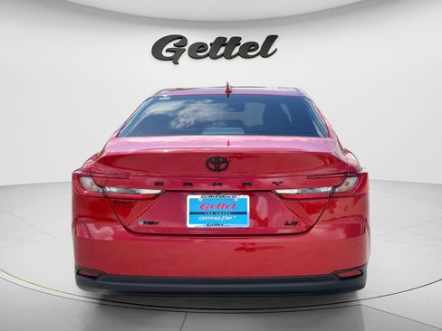 Used 2025 Toyota Camry LE FWD image 6