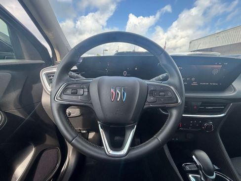 Used 2025 Buick Encore GX Preferred FWD image 27
