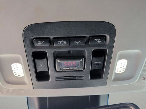 Used 2018 Toyota Camry XSE w/ Audio Package FWD image 17
