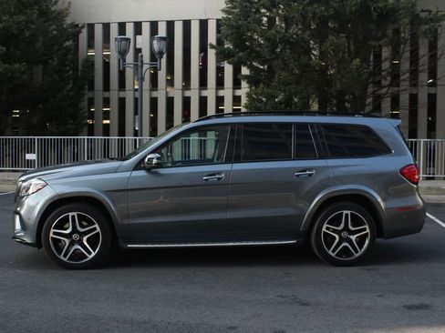 Used 2018 Mercedes-Benz GLS 550 4MATIC image 12