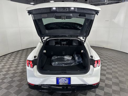 New 2024 Ford Mustang Mach-E Premium image 16