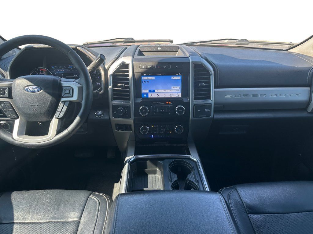 Used 2019 Ford F250 Lariat w/ Lariat Ultimate Package AWD/4WD image 12