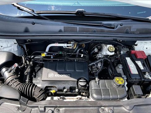 Used 2020 Buick Encore Preferred AWD/4WD image 10