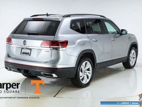 Used 2023 Volkswagen Atlas SE w/ Panoramic Sunroof Package image 49