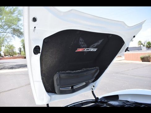 Used 2017 Chevrolet Corvette Z06 RWD image 35