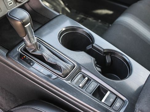 Used 2022 Honda Civic Sport image 20