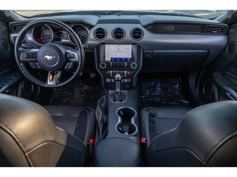 Used 2020 Ford Mustang Premium image 12