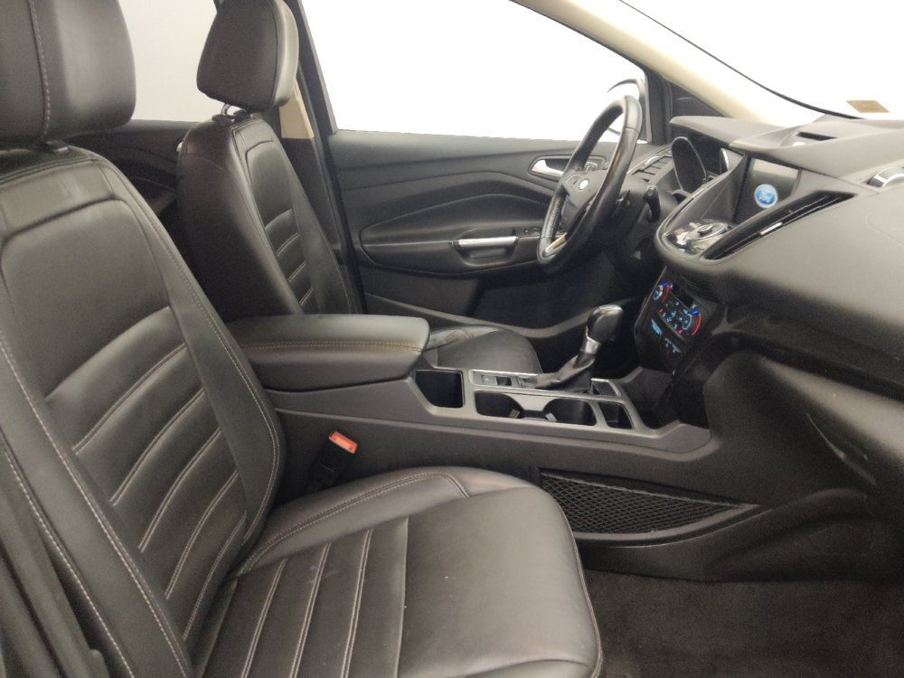 Used 2017 Ford Escape Titanium FWD image 21