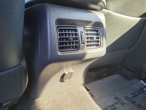 Used 2019 Toyota Camry XSE image 12