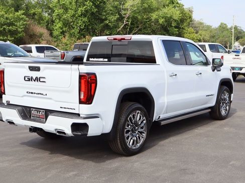 New 2026 GMC Sierra 1500 Denali Ultimate w/ LPO, Black Badging Package AWD/4WD image 5