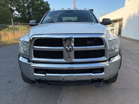 Used 2017 RAM 5500 Tradesman w/ Ambulance Prep Group RWD image 8